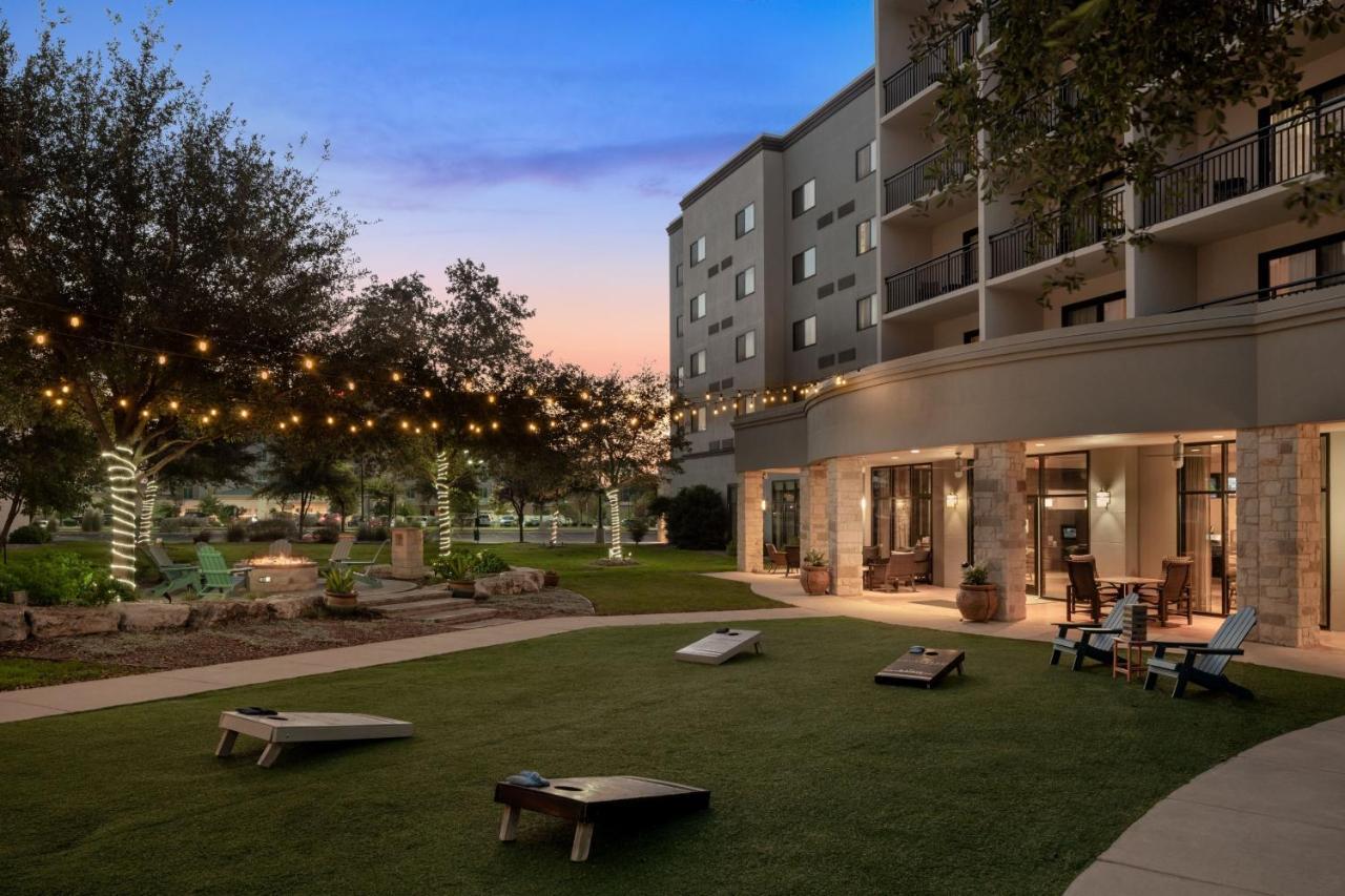 Residence Inn By Marriott San Antonio Six Flags At The Rim Zewnętrze zdjęcie