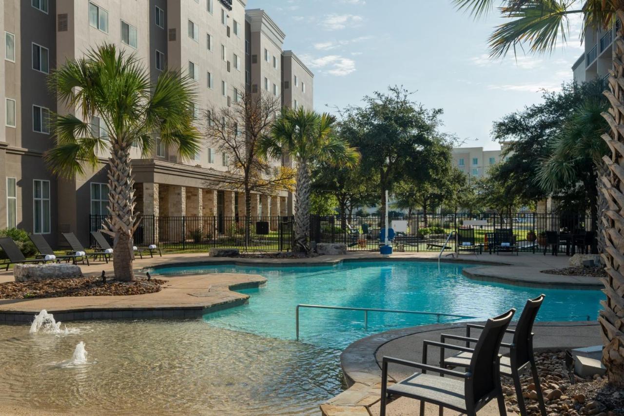 Residence Inn By Marriott San Antonio Six Flags At The Rim Zewnętrze zdjęcie